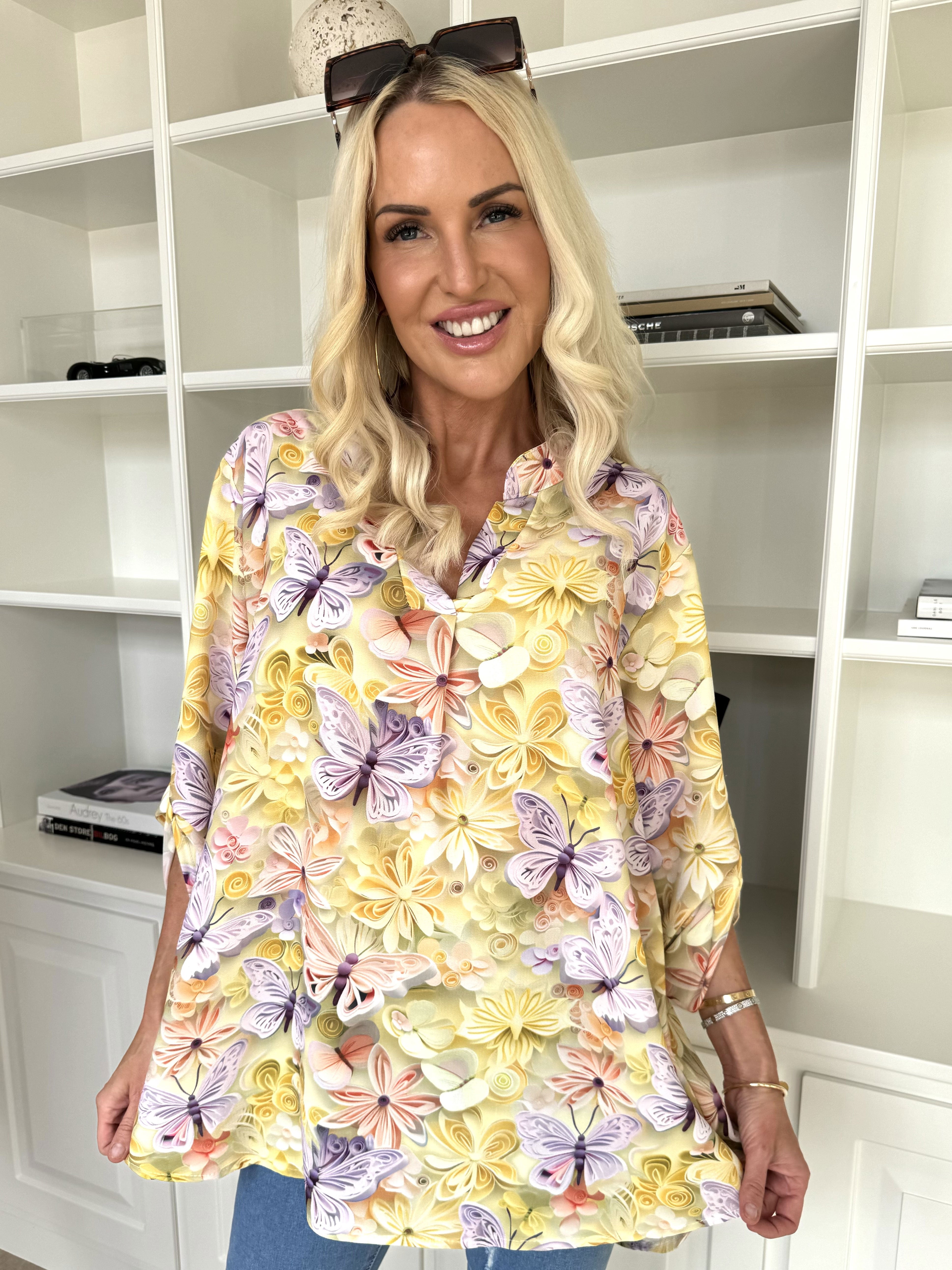 Vanesa Butterfly - Söt tunika i viskos med fjärilsmönster